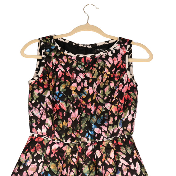 Tahari Fit and Flare Dress Womens 2 Petite 2P Black Abstract Artsy Lined Boho - Picture 2 of 11